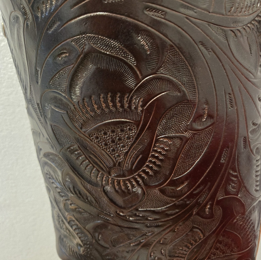 leather bag, it is 100% hand-tooled, artisanal work,like New - Picture 2 of 8